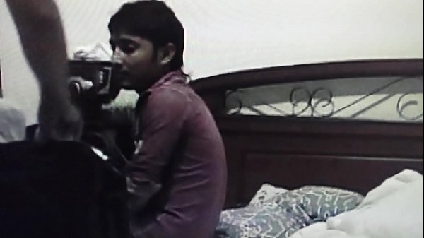 Leaked Indian video young nephew fucks his uncle