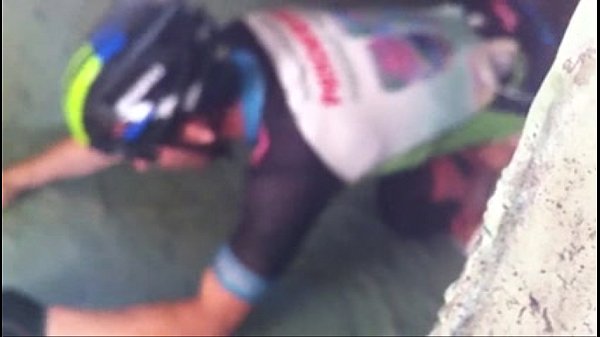 Spycam catches bicyclist getting his dick sucked in public park