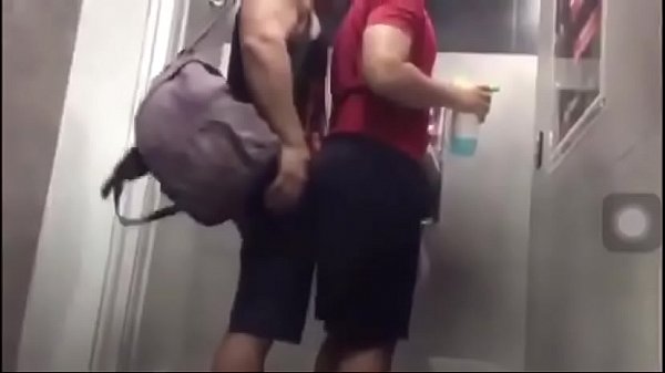 Hunky muscular family man is caught on video gay cruising at the gym